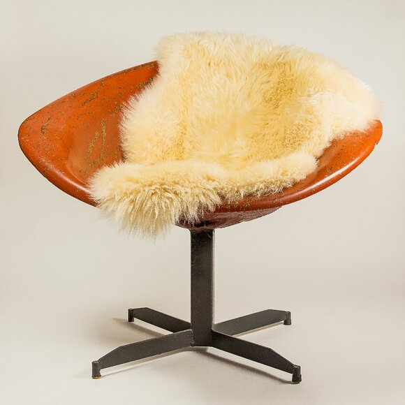 Natural Home Decor Milan Sheepskin Single Rug | 1-Piece | Cream | 2'x3' - Picture 4 of 6